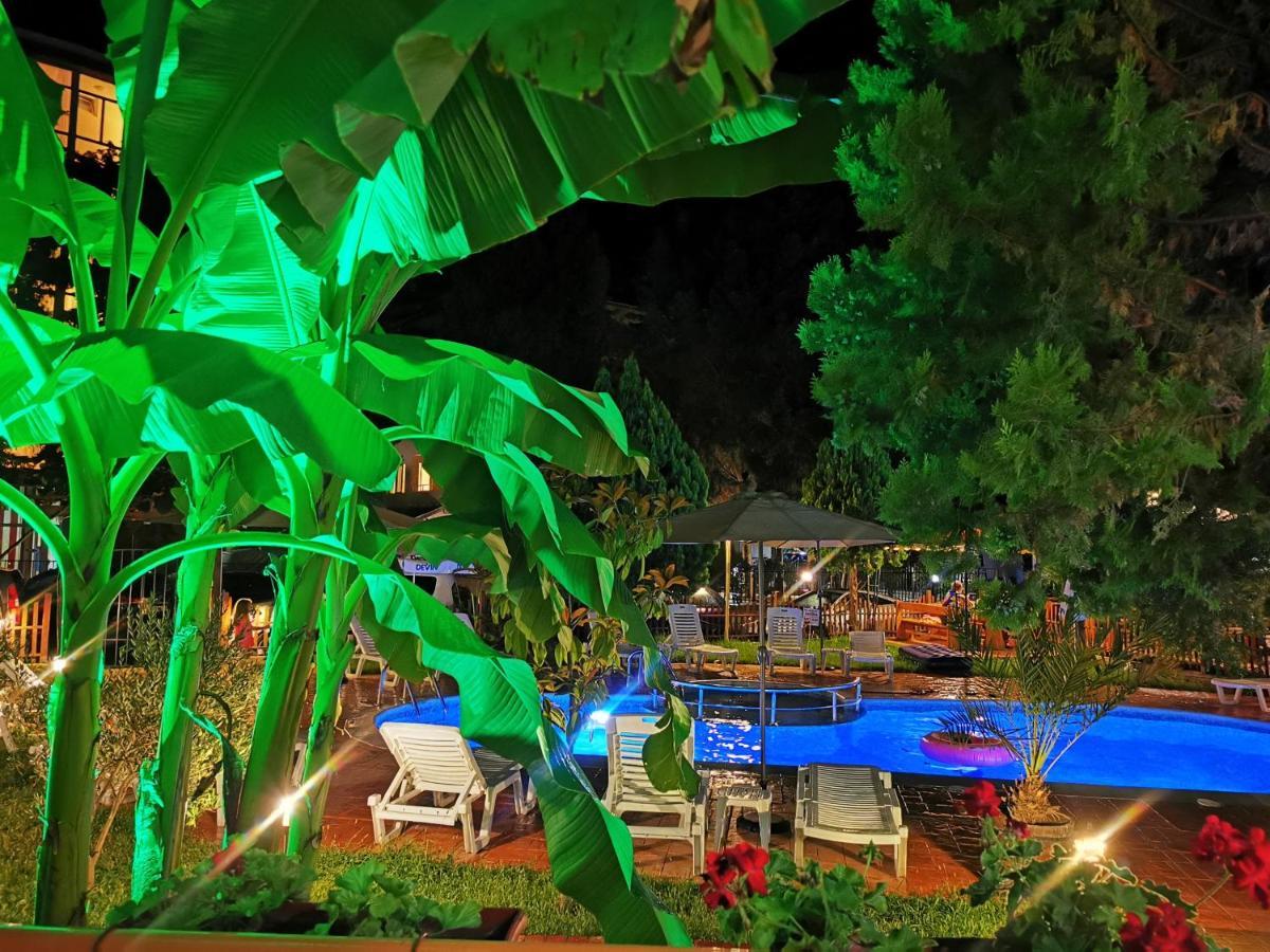 Copacabana Hotel Ravda Bagian luar foto